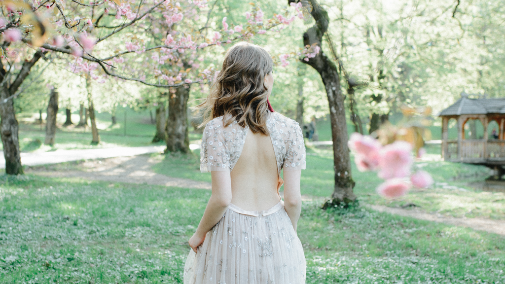 Spring Wedding 🌸  7+1 diy μπομπονιέρες γάμου και συνθέσεις με λουλούδια