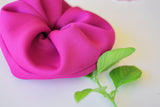 Scrunchies σε φούξια χρώμα