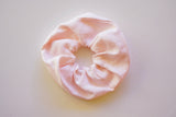 Scrunchies linen baby pink