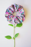 Scrunchies floral λιλά βαμβακερό